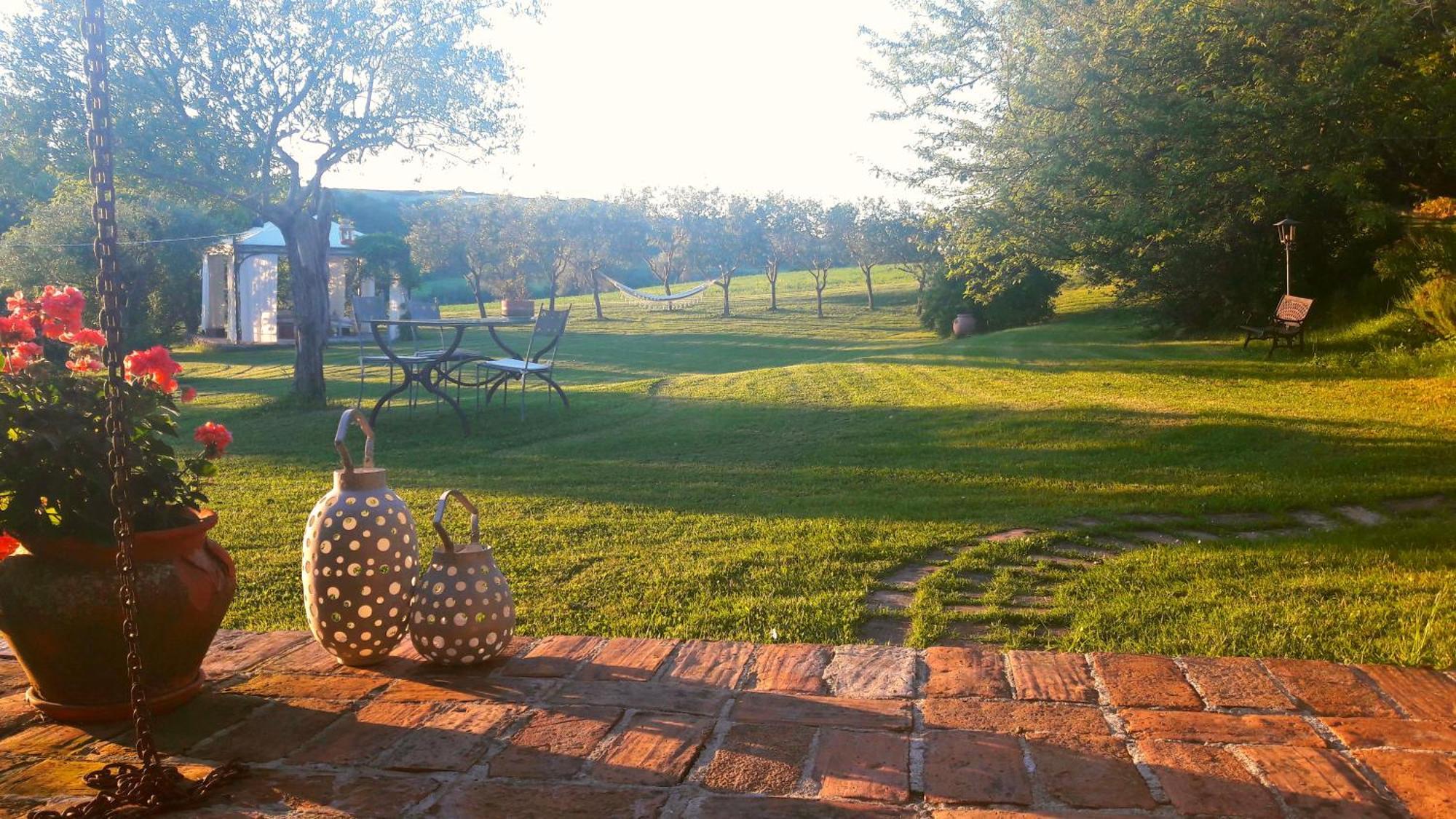Tavoleto Le Bumbarelle B&B 외부 사진